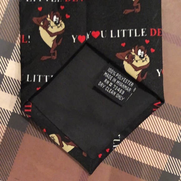 NWOT Looney Tunes Tasmanian Devil Tie - Picture 7 of 7